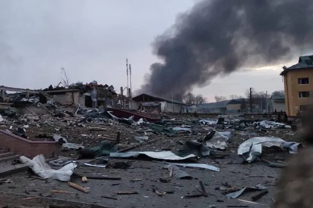 Внаслідок удару по Львівщині загинули 9 людей, 57 отримали поранення