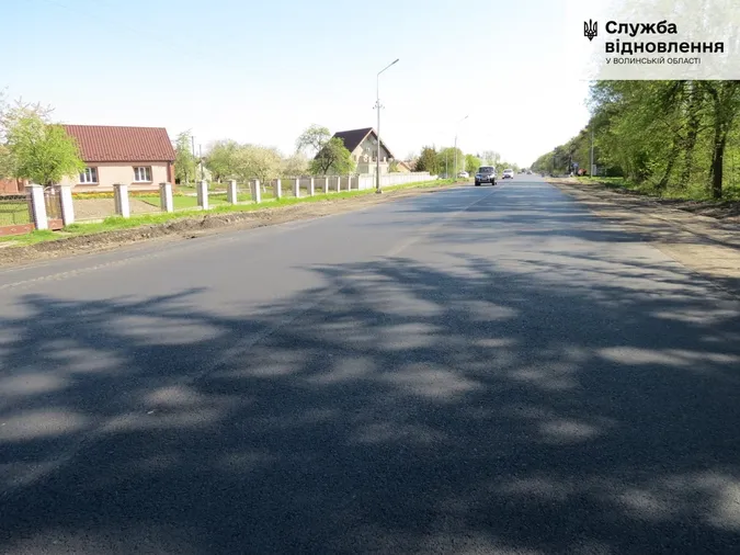 Ділянку автодороги Р-14 між Дачним і Ківерцями вже заасфальтували (фото)