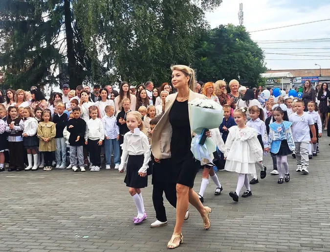 Перший дзвоник, діти та реформи: як у Ковелі відзначили 1 вересня (фото)