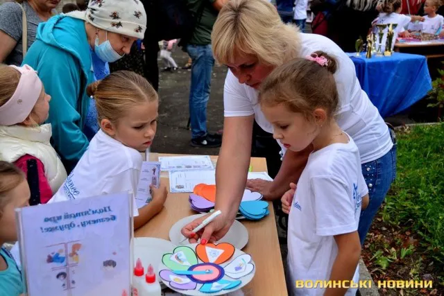У Волинському центрі естетичного виховання учнів – день відкритих дверей (фото)