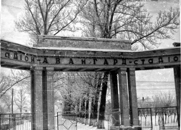 Кірха – без шпиля, церква – без бані: майже 65 років тому над Луцьком пронісся руйнівний буревій (фото)