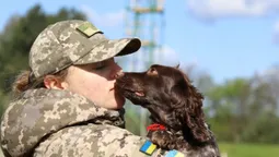 Волинська прикордонниця чекає з російського полону чоловіка та двох собак (фото)