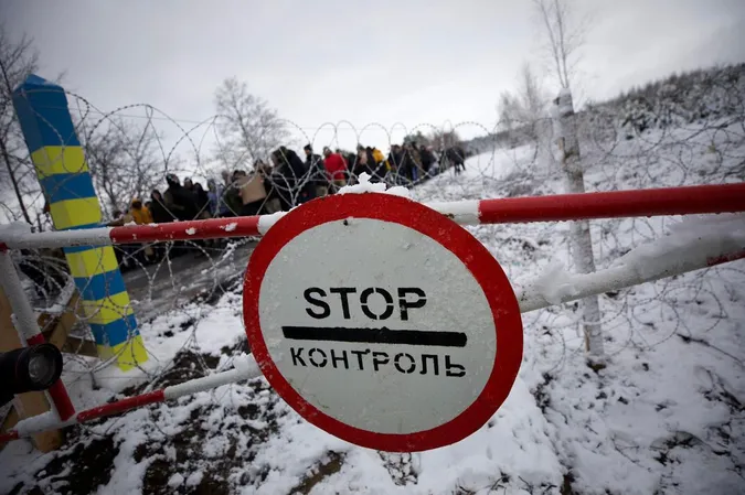 На Волині силовики відпрацьовують два сценарії прориву мігрантів (фото, відео)