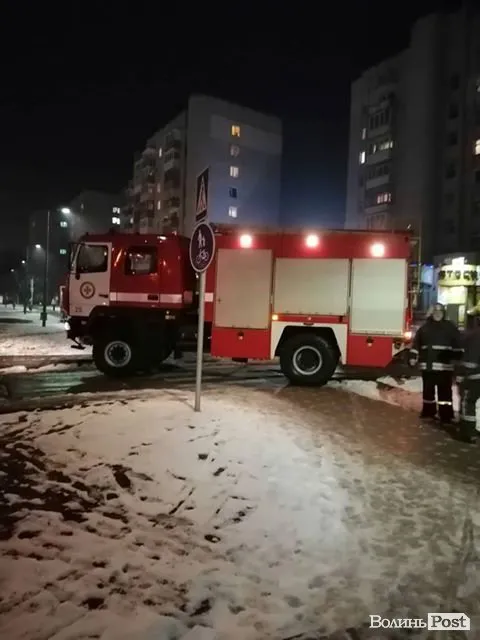Гарячі «Теревені»: на Соборності «горіла» піцерія (фото)