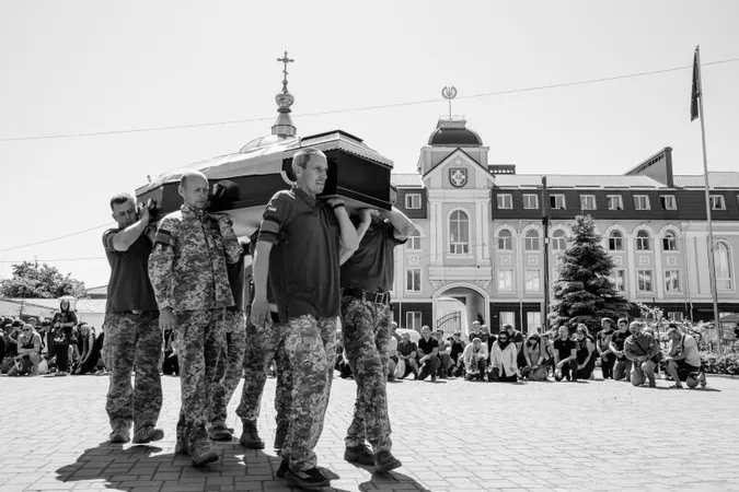 У Луцьку прощалися з загиблим на Донеччині воїном (фото)