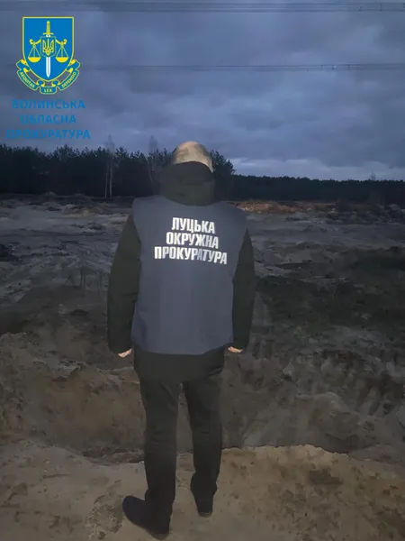 На Волині комунальники накрали піску на понад мільйон гривень (фото)