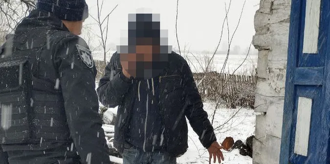 На Волині в пенсіонерки поцупили бензопилу