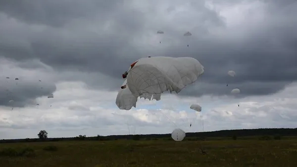 Як на Волині військові літуни тренувалися (фото) 