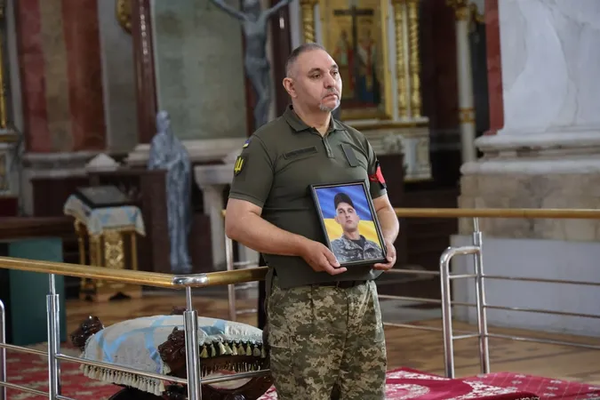 У Луцьку попрощалися з загиблим на Донеччині воїном Володимиром Клименком