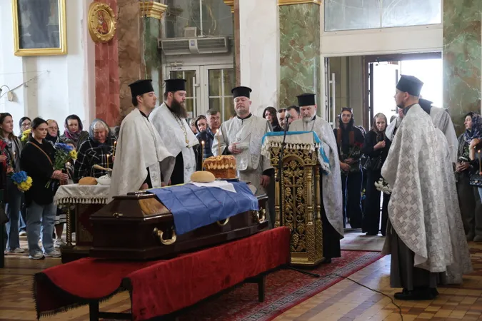 У Луцьку провели в останню дорогу Героя Дмитра Гордійчука (фото)