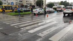 Повідомили деталі смертельної аварії на проспекті Соборності у Луцьку (фото, відео)