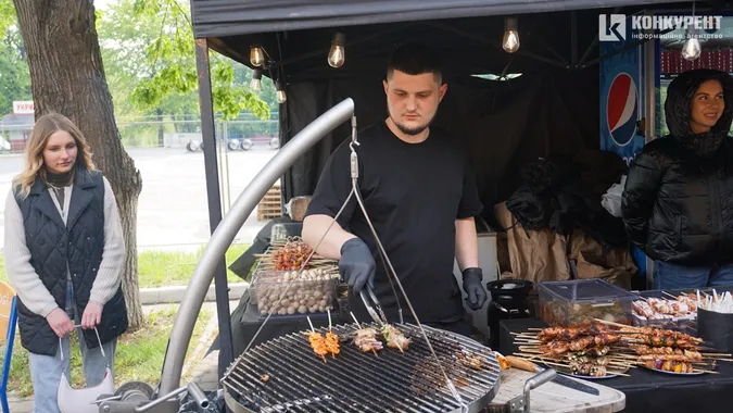 Як минув перший день ювілейного Food Fest у Луцьку (фото)