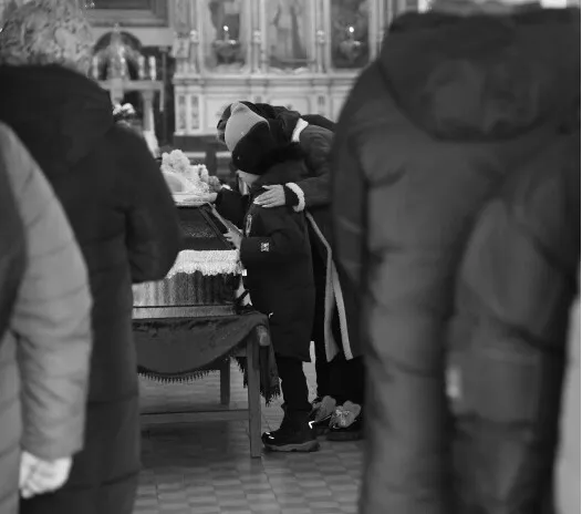 Загинув під Покровськом: у Луцьку попрощалися з Вадимом Гнатюком (фото)