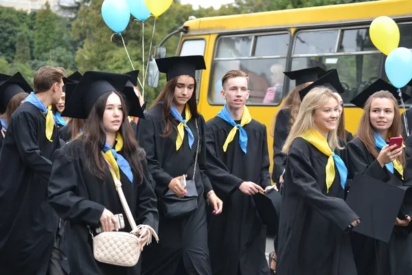 Першокурсників СНУ посвятили у студенти (ФОТОРЕПОРТАЖ)