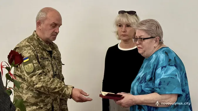 На Волині родинам чотирьох загиблих Героїв вручили їхні посмертні нагороди (фото)