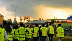 Як "салатові чоловічки" в грозу цехи "Модерн-Експо" окупували