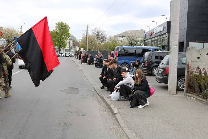На Волині попрощалися з Героєм Іваном Василюком (фото)