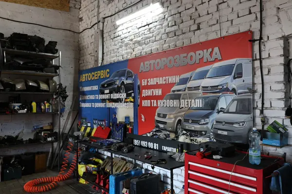 Давно мріяв про власну справу: ветеран з Волині відкрив СТО завдяки держгранту (фото)