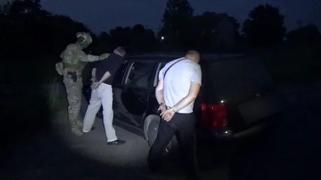 На Волині затримали організатора каналу незаконної міграції (фото, відео)