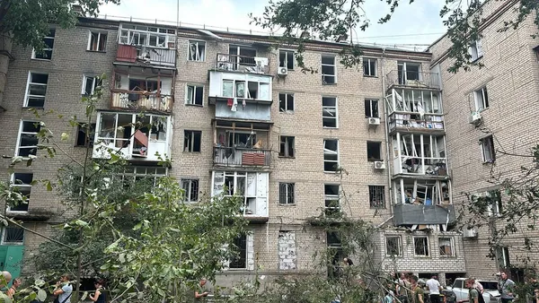 Ворожий удар: ракета влучила в дитячий майданчик у Миколаєві (фото)