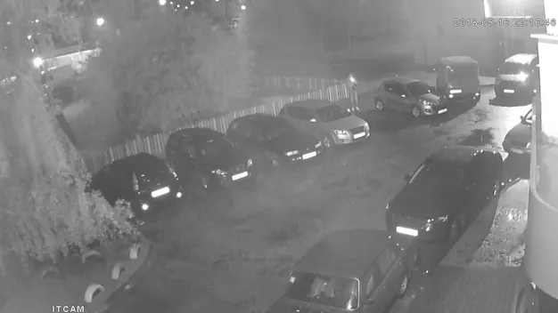 Скоїв ДТП і втік: у Луцьку впіймали п'яного водія (фото, відео)