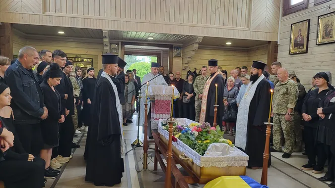 На Волині попрощалися із 25-річним прикордонником Андрієм Котельніковим (фото)