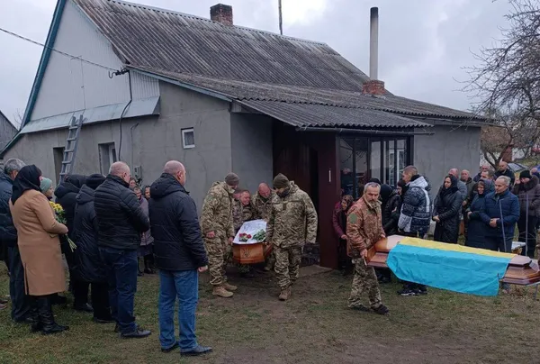На Волині попрощалися з полеглим воїном Анатолієм Горайчуком (фото)