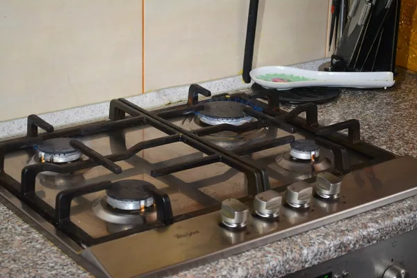 Розбавляють чи ні: який газ насправді транспортують споживачам на Волині (фоторепортаж)