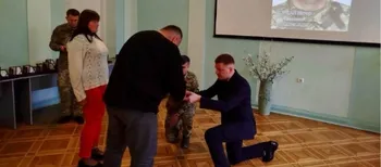 «Комбатантський хрест» і «Хрест доблесті»: родинам Героїв із Волині вручили посмертні нагороди (фото)