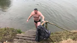 Як занурювалися волиняни в крижану воду (ФОТО, ВІДЕО)