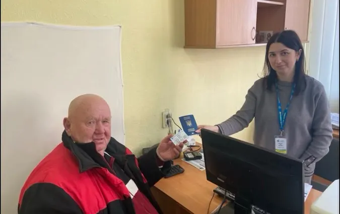 На Волині можна одночасно оформити ID-картку та закордонний паспорт