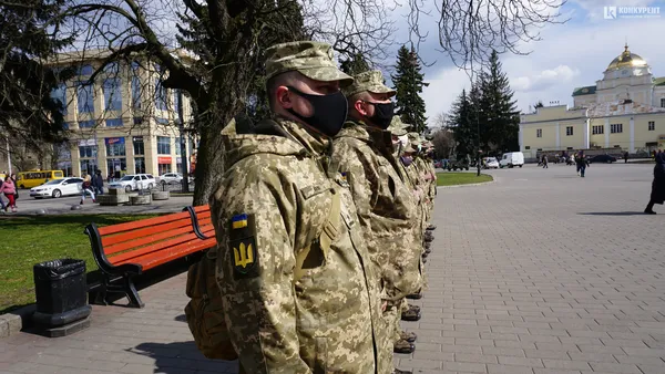 Він любив життя: у Луцьку попрощалися із захисником України Сергієм Сулимою (фото)
