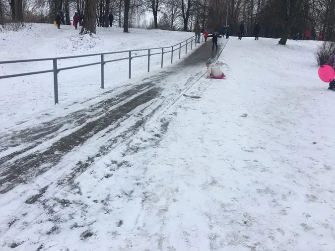 Зимовий парк імені 900-річчя у Луцьку (фото)