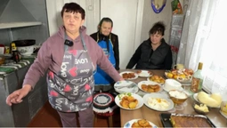Як на Волині готують деруни за рецептом, якому 100 років (фото, відео)
