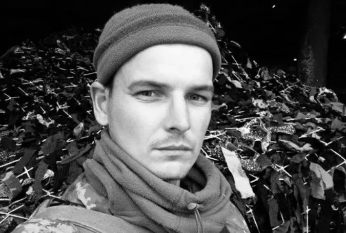 Понад рік вважався зниклим безвісти: додому «на щиті» повертається захисник з Волині Павло Литвинюк