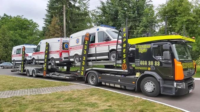 На Волині поповнення з 14 автомобілів швидкої допомоги (ФОТО)