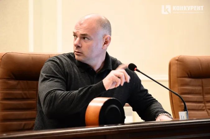 Палиця хоче свого представника в бурштиновій асоціації