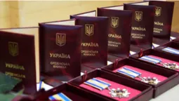 У Луцьку рідним загиблих прикордонників вручили їхні посмертні нагороди (фото)