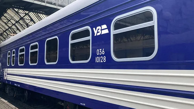 Ворог обстріляв евакуаційний потяг «Краматорськ-Львів», загинула провідниця