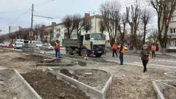 Рух ускладнений: що коїться на проспекті Волі у Луцьку (фото, відео)