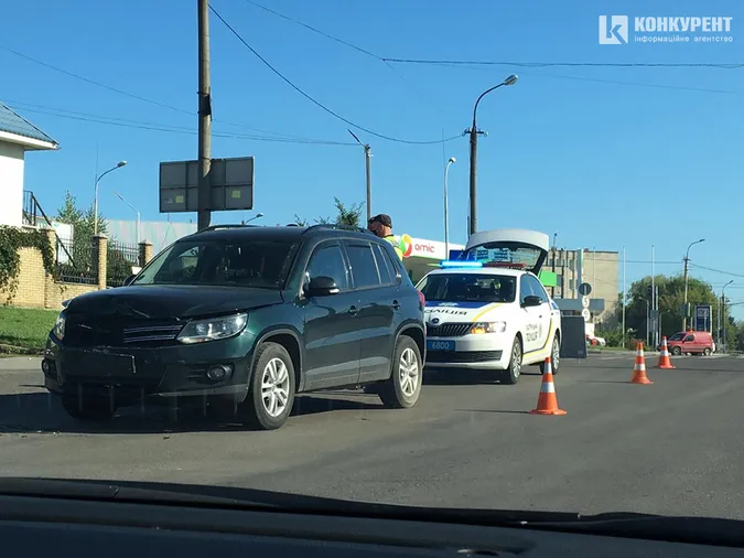 У Луцьку в районі вулиць Дубнівської та Глушець – аварія (фото)