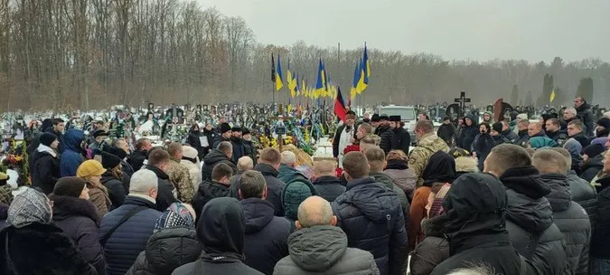 У Ківерцях попрощалися із загиблим Героєм Юрієм Стеблянком (фото)
