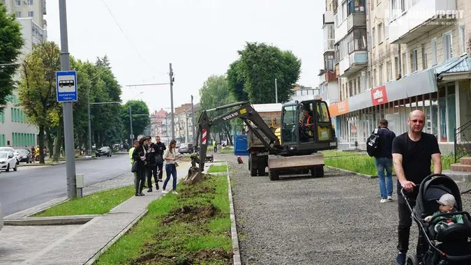 Які двори ремонтують у Луцьку: перелік адрес (відео)