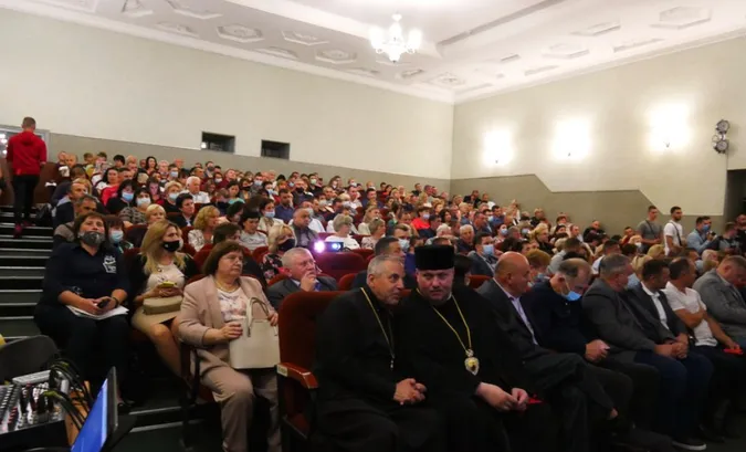Володимир-Волинський тепер – Володимир: у місті підтримали перейменування (відео)