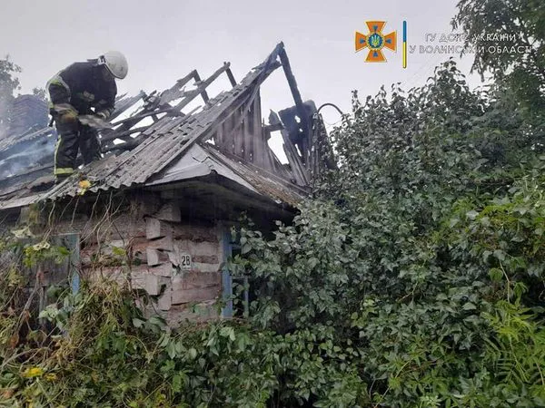 На Волині через влучання блискавки сталося чотири пожежі (фото)