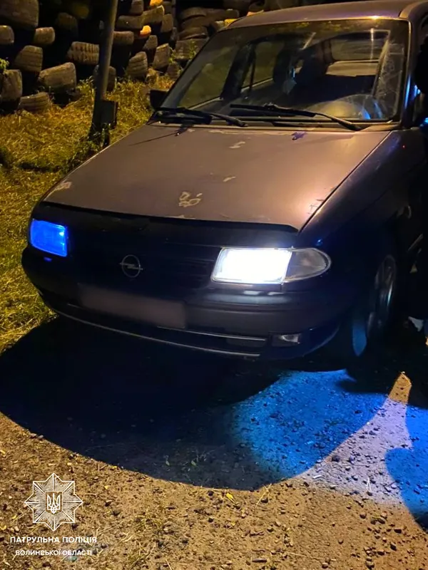 Нічний викрадач авта був п'яним і без прав: деталі затримання у Луцьку (фото)