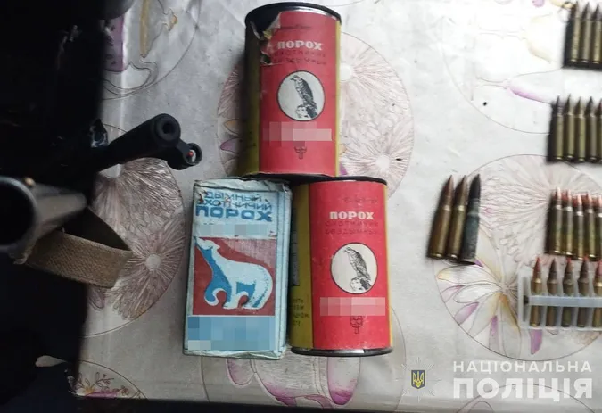 Продавав «зброю таємної дії»: поліція затримала 38-річного волинянина (фото)