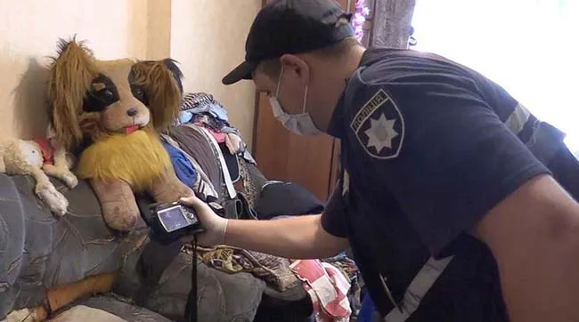 У селищі на Волині чоловік до смерті побив дружину