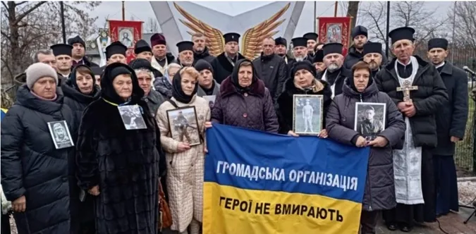 У громаді на Волині відкрили Алею Героїв (фото)