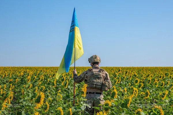 Символи незламності: День Прапора з «Любартом» у Верховній Раді (фото)